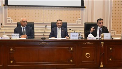 3 دراسات و6 طلبات مناقشة و17 اقتراح برغبة، حصاد زراعة الشيوخ بدور الانعقاد الرابع