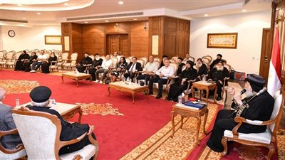 البابا تواضروس يتابع العمل الإداري والتنظيمي في كنائس الخليج