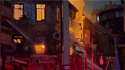 أخبار مصر: حريق هائل بالعتبة والخسائر بالملايين، هاريس تحذر إسرائيل، إعلان عقوبة لقاء بيراميدز والأهلي، انطلاق أولمبياد باريس