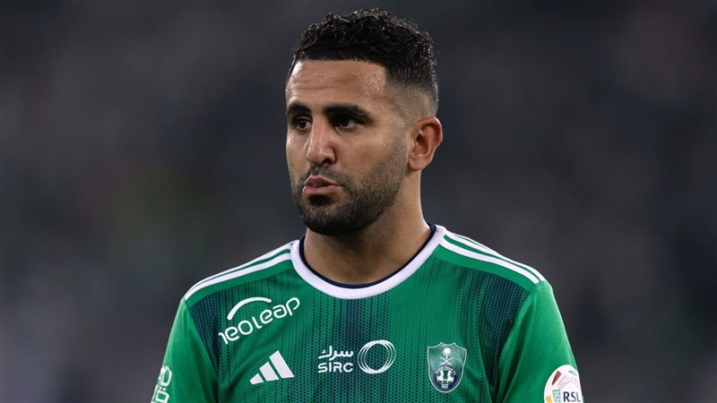 رياض محرز،فيتو