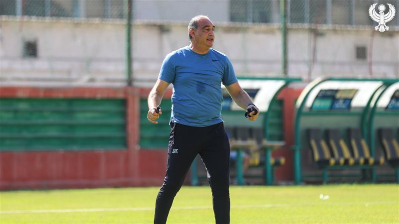 علي ماهر، فيتو