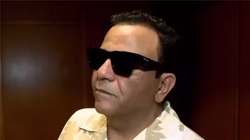 محمد فؤاد، فيتو