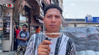 متضرر من حريق العتبة: «النار لسه شغالة بسبب البضاعة اللي في المخازن» (فيديو) 