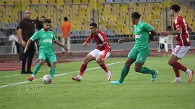 تعادل سلبي بين الأهلي والمصري بعد مرور 15 دقيقة