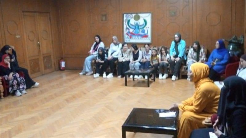 جانب من فعاليات المحاضرة،