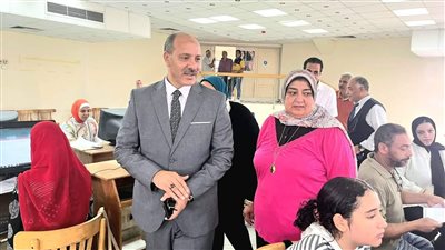 تعليم الإسكندرية يتابع امتحانات المتقدمين للالتحاق بمدرسة الضبعة النووية 