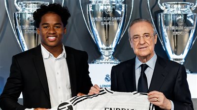 ريال مدريد يتعاقد رسميا مع البرازيلي إندريك حتى 2030