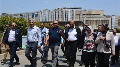 وزير قطاع الأعمال: تنمية صناعة الدواء أولوية لتلبية احتياجات السوق