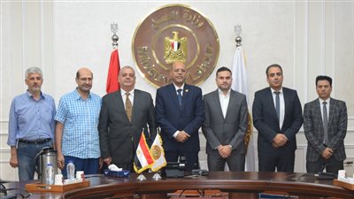 تعاون بين وزارة العمل وغرفة القاهرة لبحث حلول جذرية لأزمة الحرائق 