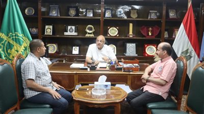 محافظ القليوبية يشكل لجنة لمتابعة تقرير وزارة الصحة بشأن المستشفيات 