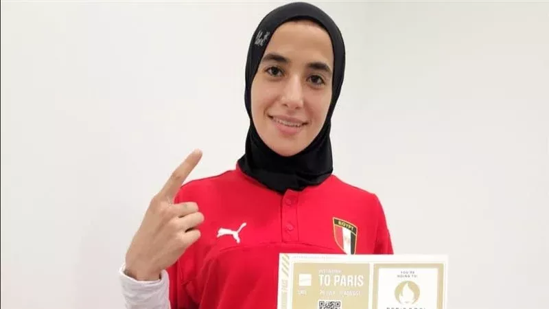 يمنى عياد بطلة الملاكمة،
