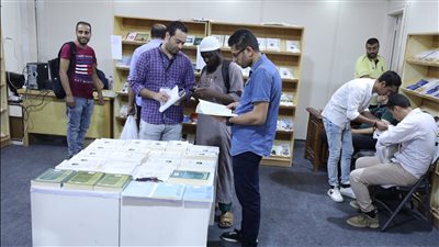 حصاد جناح الأزهر بمعرض الإسكندرية.. 5 آلاف فتوى و10 ورش حكي و6 ندوات.. 150 مبادرة وورشة عمل و14 ألف هدية لزوار الجناح.. وكتاب «الأطفال يسألون الإمام» الأكثر مبيعًا 