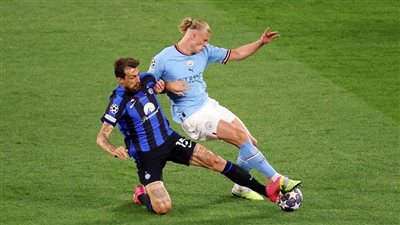 إصابات بالغة للاعب ميلان الإيطالي بسبب هالاند 