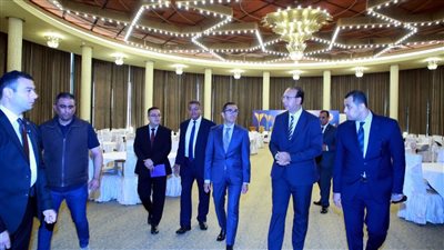 وزير الاستثمار يتفقد هيئة المعارض والمؤتمرات للإطلاع على سير العمل 