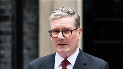 رئيس وزراء بريطانيا يطالب إسرائيل بسرعة وقف إطلاق النار في غزة