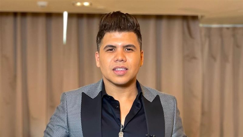 عمر كمال، فيتو