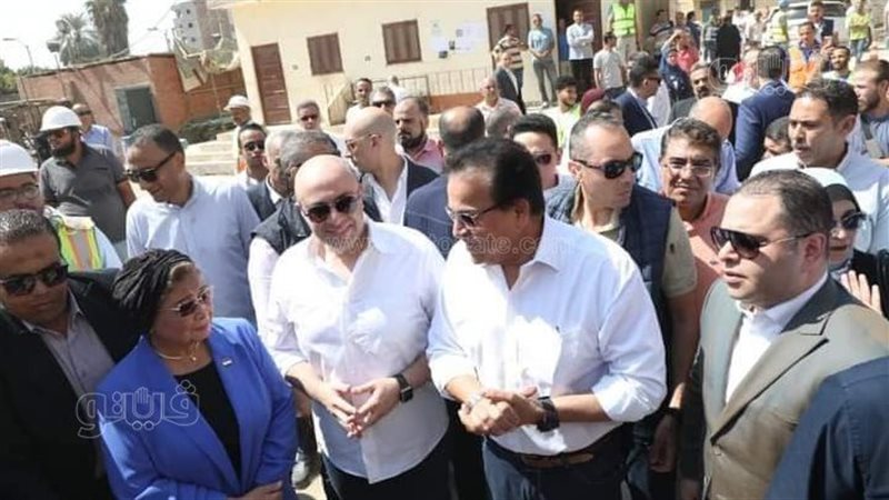 وزير الصحة ومحافظ
