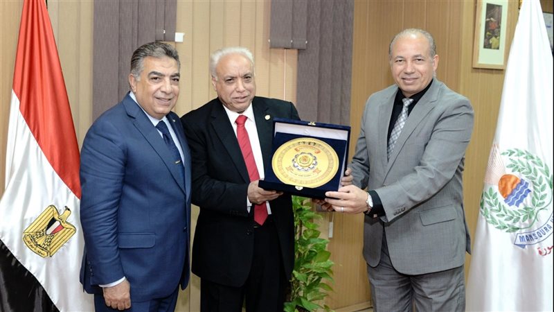 تكريم الدكتور محمد