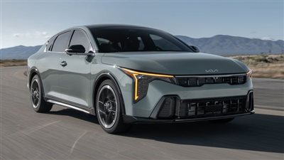 تنافس بي إم دبليو، تغيرات جديدة في مواصفات كيا K4 2025