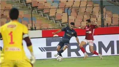 الأهلي يحافظ على تقدمه 2-1 أمام سيراميكا بعد 75 دقيقة (صور)