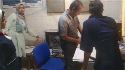 جولة مفاجئة كشفت المستور، نقل مدير الوحدة الصحية بدهشور وإحالة 18 عاملا للتحقيق (صور)