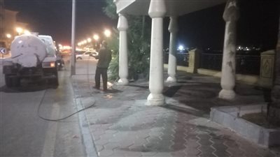 حملات للإنارة والتجميل ورفع التراكمات والقمامة بمدن محافظة الأقصر