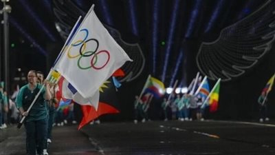 وزير الداخلية الفرنسي يدافع عن حفل افتتاح الأولمبياد 