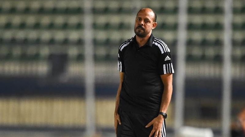 عماد النحاس، فيتو