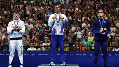 معجزة رومانيا، بوبوفيتشي من طفل مريض لبطل ذهبي في أولمبياد باريس 