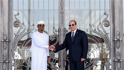 الرئاسة في أسبوع.. السيسي يؤكد أولوية تطوير جميع محاور منظومة التعليم خاصة العنصر البشري.. وحرص مصر على تقديم الدعم الكامل للأشقاء في تشاد.. ولقاء أخوي مع رئيس الإمارات بالعلمين
