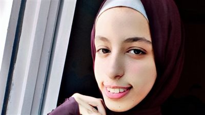 أماني سلطان صاحبة المركز العاشر في الثانوية الأزهرية: 