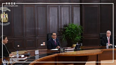 نعمل على حل المشكلات بشفافية.. تصريحات رئيس الوزراء خلال لقاء رؤساء تحرير الصحف والإعلاميين (إنفوجراف)