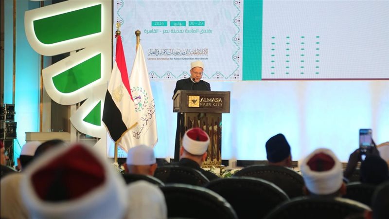 الدكتور شوقي علام