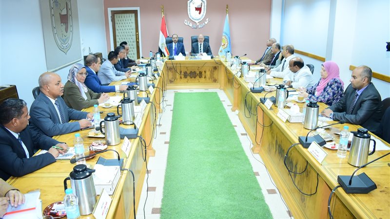 مجلس جامعة سوهاج