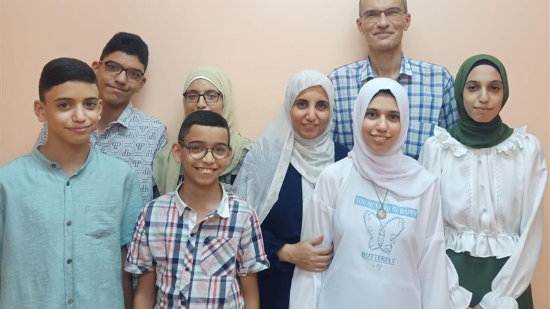  أسرة الطالبة الفلسطينية