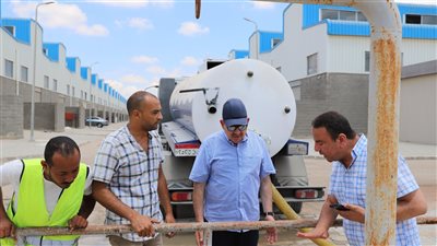 رئيس صرف الإسكندرية يتفقد سير العمل بمحطات معالجة العامرية