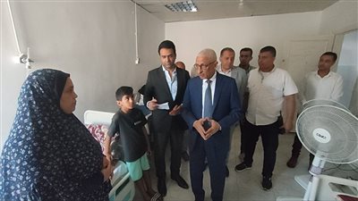 محافظ شمال سيناء يزور المرضى الفلسطينيين في مستشفى الشيخ زويد