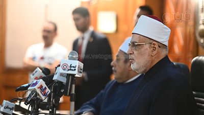 300 محضر غش إلكتروني في لجان امتحانات الشهادة الثانوية الأزهرية  (صور)