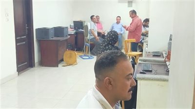 العوضى يطمئن على طلبات التصالح في الشرقية