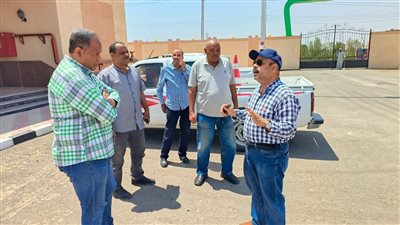 رئيس مدينة إسنا يتفقد مشروع الصناعات الغذائية (صور) 