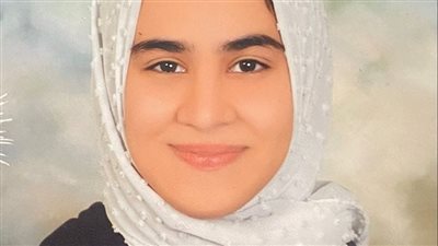 رئيس منطقة الإسكندرية يهنئ العاشرة على الثانوية الأزهرية