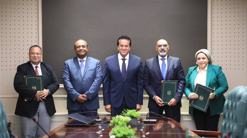 د.خالد عبدالغفار،