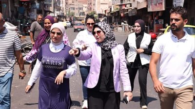 نائب محافظ دمياط تتفقد أعمال الرصف ضمن مشروع تطوير المناطق غير المخططة