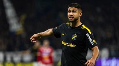 من هو الفلسطيني عمر فرج صفقة الأهلي المحتملة؟