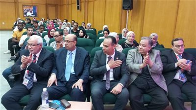 وكيل صحة الشرقية يشارك في المؤتمر السنوي لقسم القلب بجامعة الزقازيق