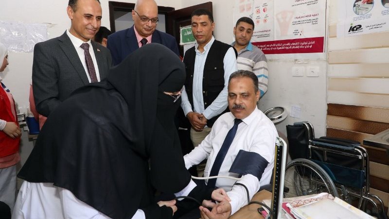 محافظ الشرقية بدء