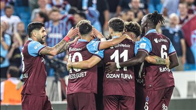  الدوري الأوروبي، طرابزون يفوز علي روجومبروك بهدف بمشاركة تريزيجيه (صور)