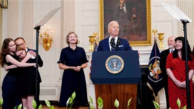 ليلة تبادل الجواسيس بين بايدن وبوتين، تفاصيل صفقة التسوية برعاية المخابرات التركية (فيديو)