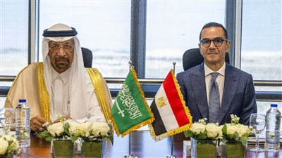  وزير الاستثمار ونظيره السعودي يبحثان سبل تعزيز العلاقات الاقتصادية بين البلدين