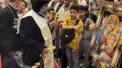 الأنبا نوفير يطيب رفات الشهيد أبانوب في إيبارشية شبين القناطر